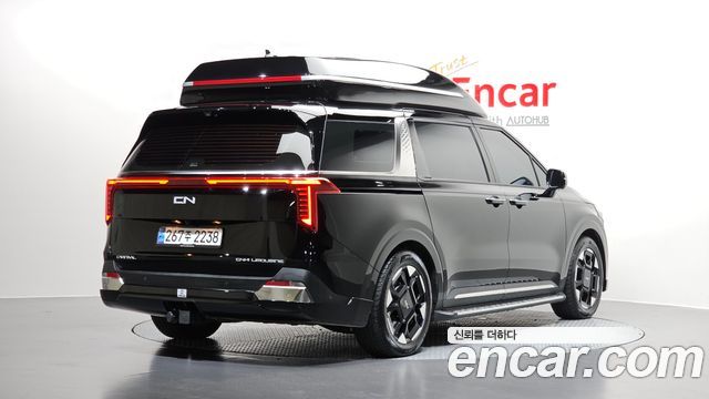 Kia Canival 2025 — photo 2