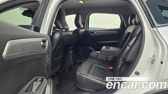 Renault Korea XM3 2023 — photo 12