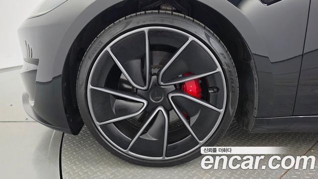 Tesla Model 3 2024 — photo 5