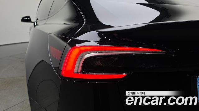 Tesla Model 3 2024 — photo 9