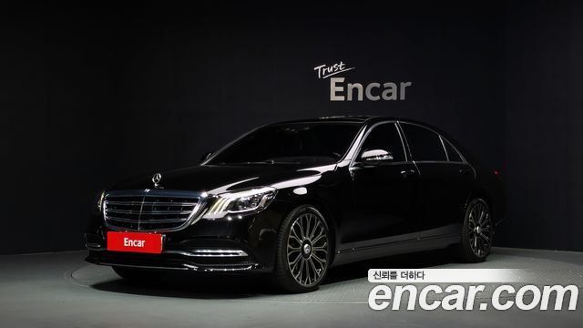 Mercedes-Benz S-Class 2020 — photo 1