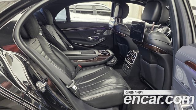 Mercedes-Benz S-Class 2020 — photo 12