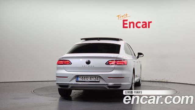 Volkswagen Arteon 2023 — photo 4