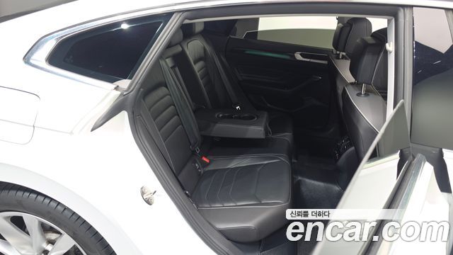 Volkswagen Arteon 2023 — photo 17