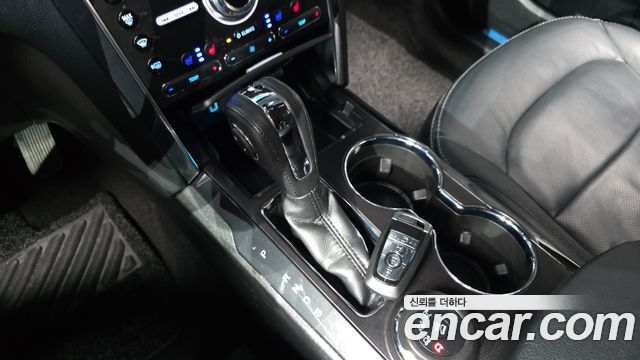 Ford Explorer 2019 — photo 12