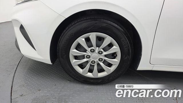 Kia K3 2023 — photo 5