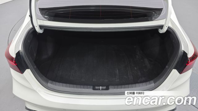 Kia K3 2023 — photo 20