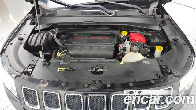 Jeep Compass 2019 — photo 6