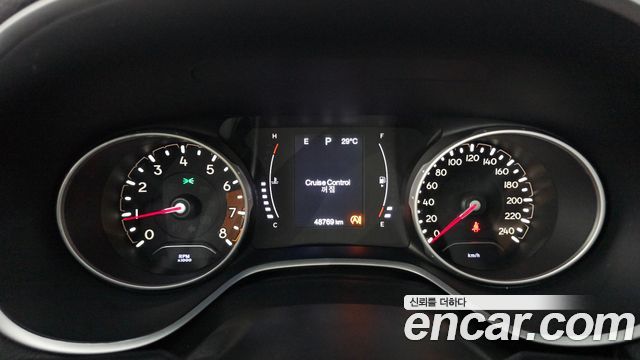 Jeep Compass 2019 — photo 8