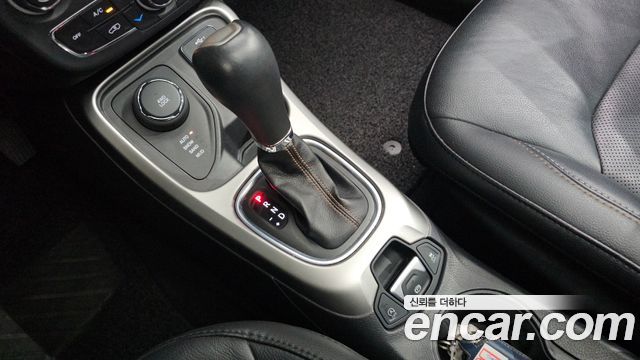 Jeep Compass 2019 — photo 9