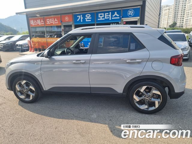 Hyundai Venue 2022 — photo 6
