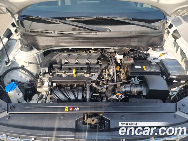 Hyundai Venue 2022 — photo 18