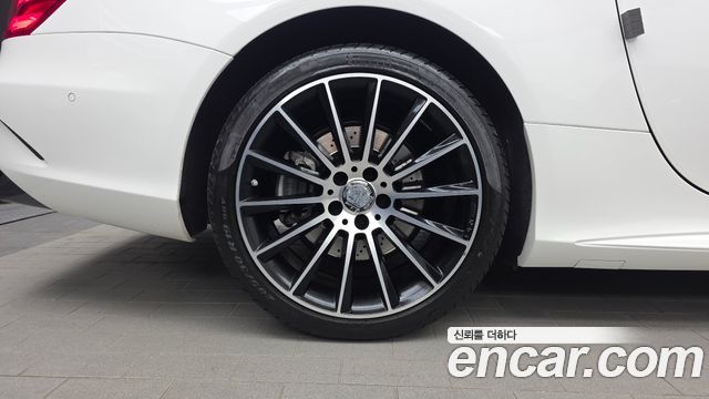 Mercedes-Benz SL-Class 2017 — photo 5