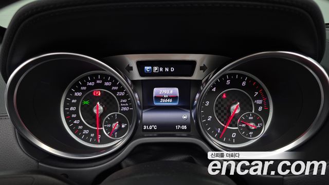 Mercedes-Benz SL-Class 2017 — photo 8