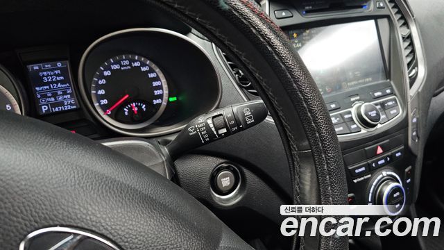 Hyundai Santafe 2015 — photo 24