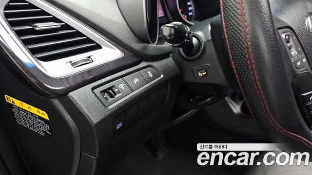 Hyundai Santafe 2015 — photo 25