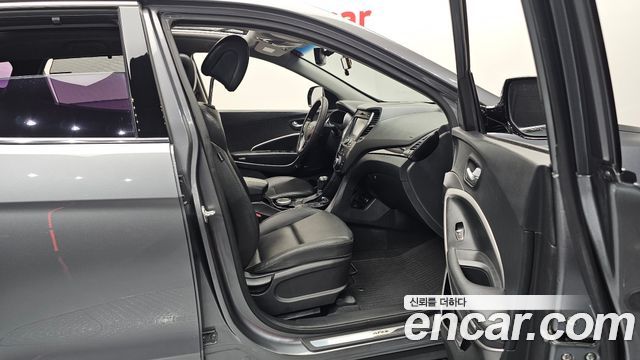 Hyundai Santafe 2015 — photo 16