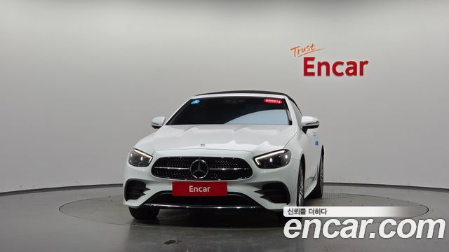 Mercedes-Benz E-Class 2023 — photo 46