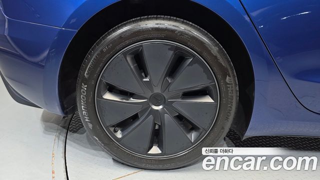 Tesla Model 3 2024 — photo 7
