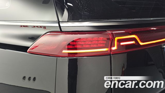Kia Canival 2023 — photo 9