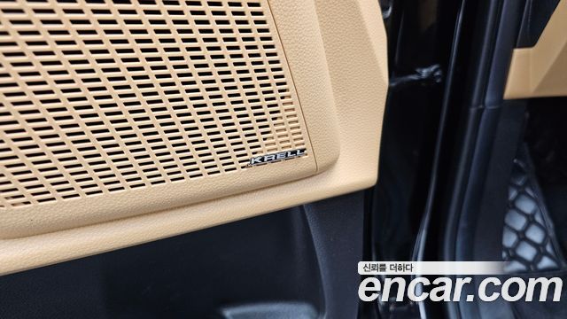 Kia Canival 2023 — photo 31
