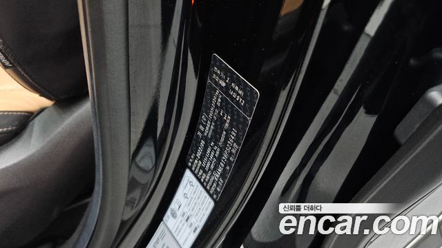 Kia Canival 2023 — photo 39