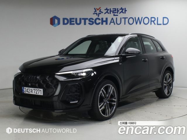 Audi Q5 2025 — photo 1
