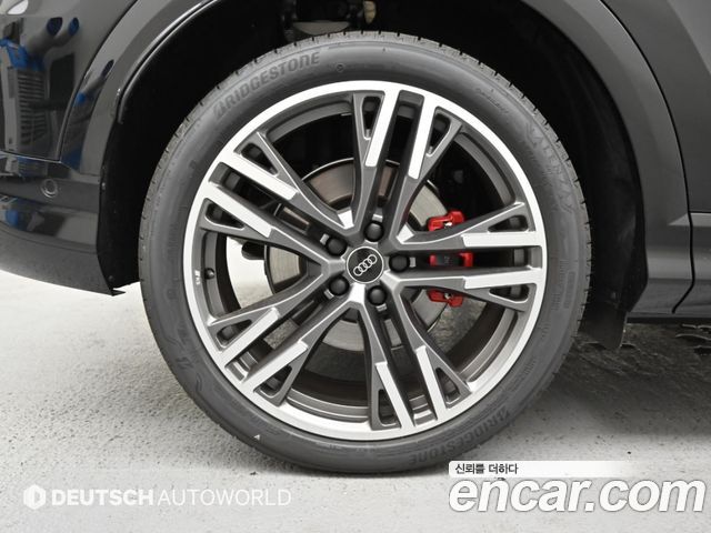 Audi Q5 2025 — photo 5