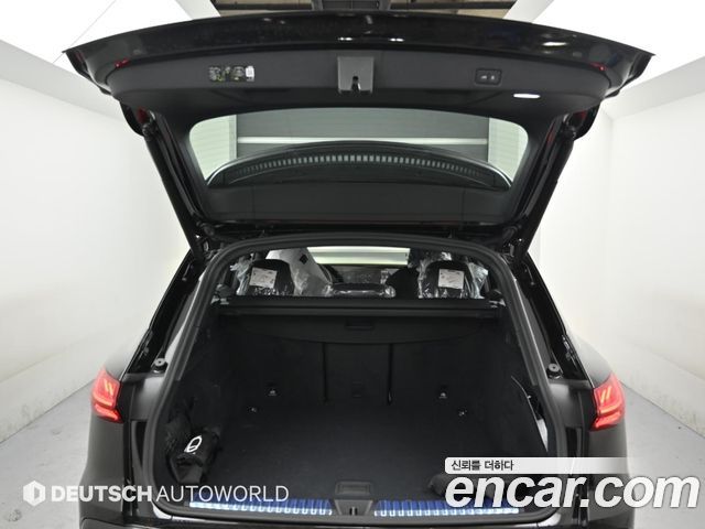 Audi Q5 2025 — photo 19