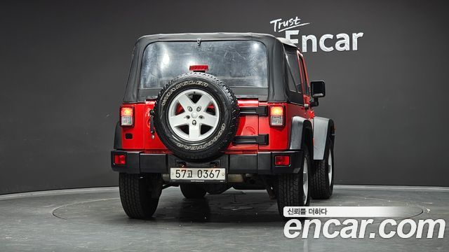Jeep Wrangler 2016 — photo 4