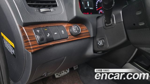Kia Mohave 2018 — photo 18