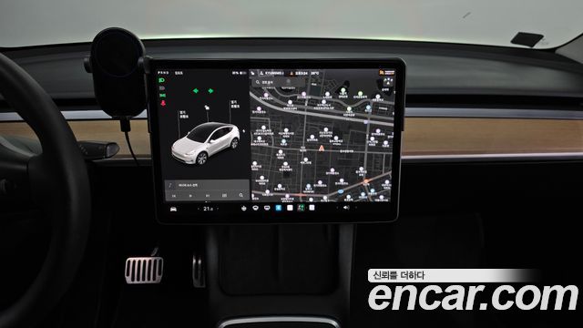 Tesla Model Y 2021 — photo 19
