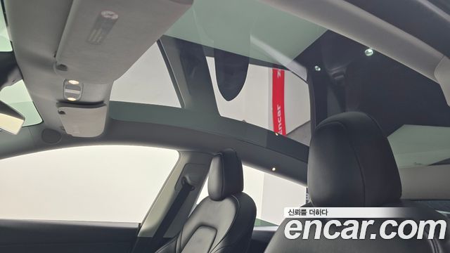 Tesla Model Y 2021 — photo 25