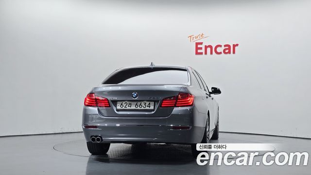 BMW 5-Series 2015 — photo 4