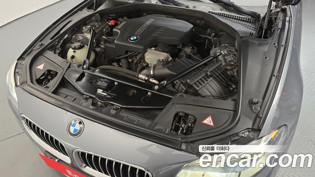 BMW 5-Series 2015 — photo 6
