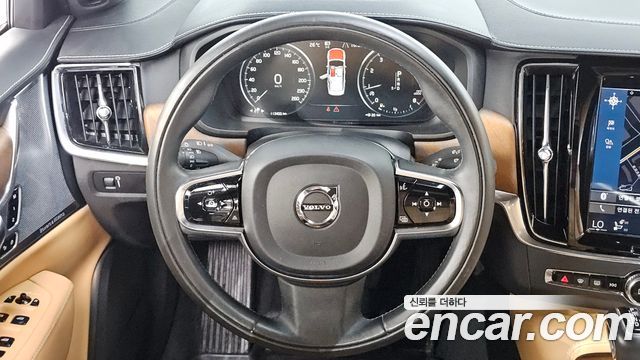 Volvo S90 2019 — photo 17