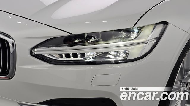 Volvo S90 2019 — photo 8