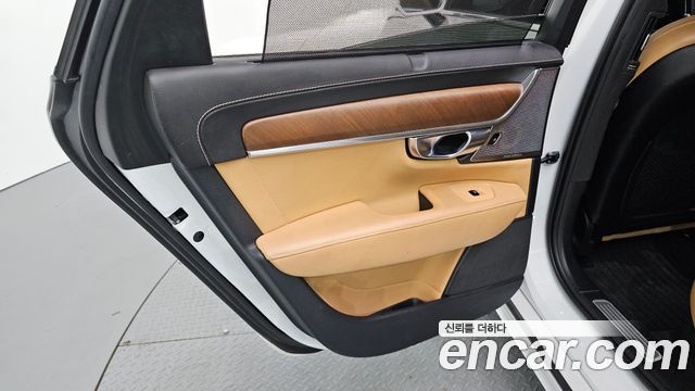 Volvo S90 2019 — photo 15
