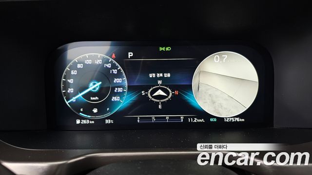 Kia Sorento 2023 — photo 8