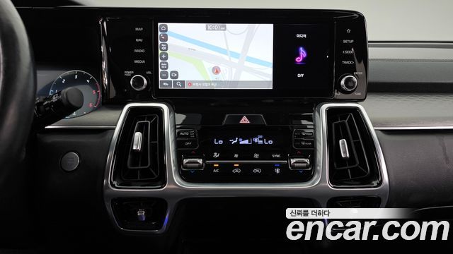 Kia Sorento 2023 — photo 14