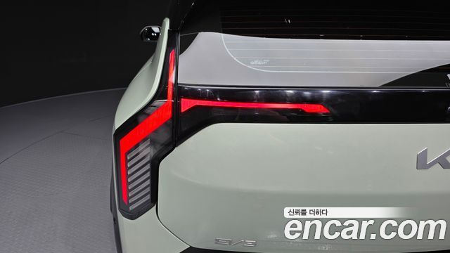 Kia EV3 2025 — photo 9