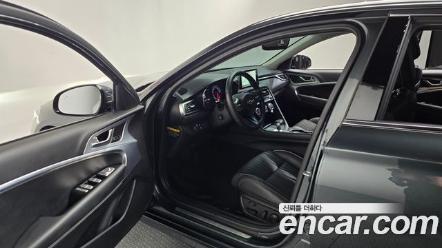 Genesis G70 2019 — photo 13