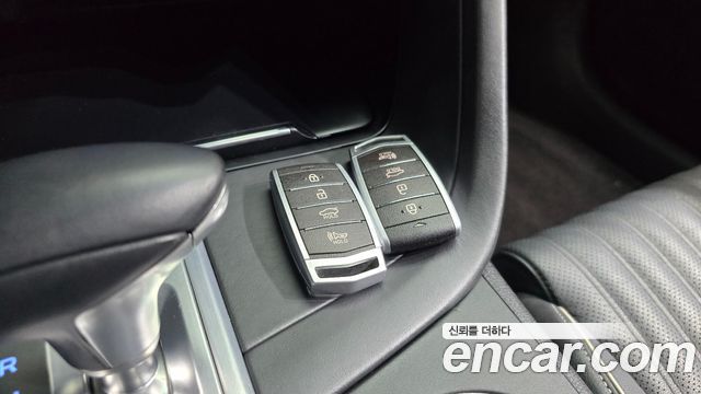 Genesis G70 2019 — photo 21