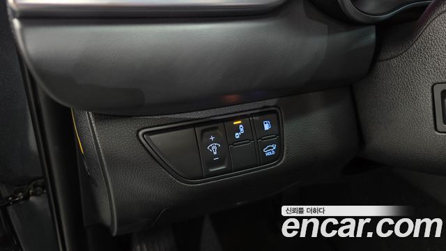Genesis G70 2019 — photo 27
