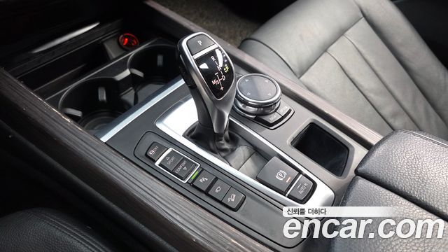 BMW X5 2016 — photo 9