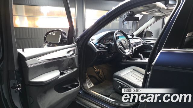 BMW X5 2016 — photo 10