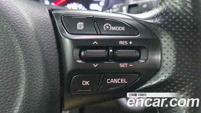 Kia Stonic 2018 — photo 21