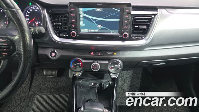 Kia Stonic 2018 — photo 22