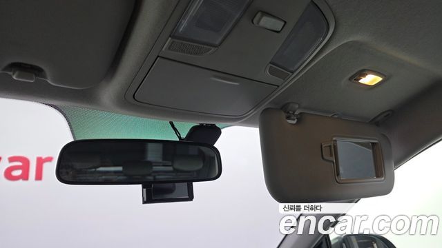 Kia Stonic 2018 — photo 27