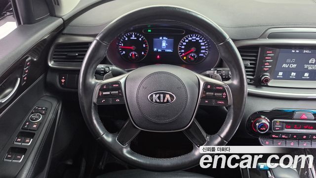 Kia Sorento 2018 — photo 18